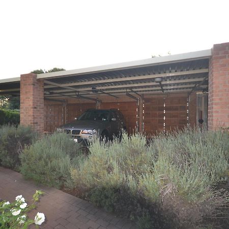 Accommodation At Vans No Loadshedding Centurion Exterior photo