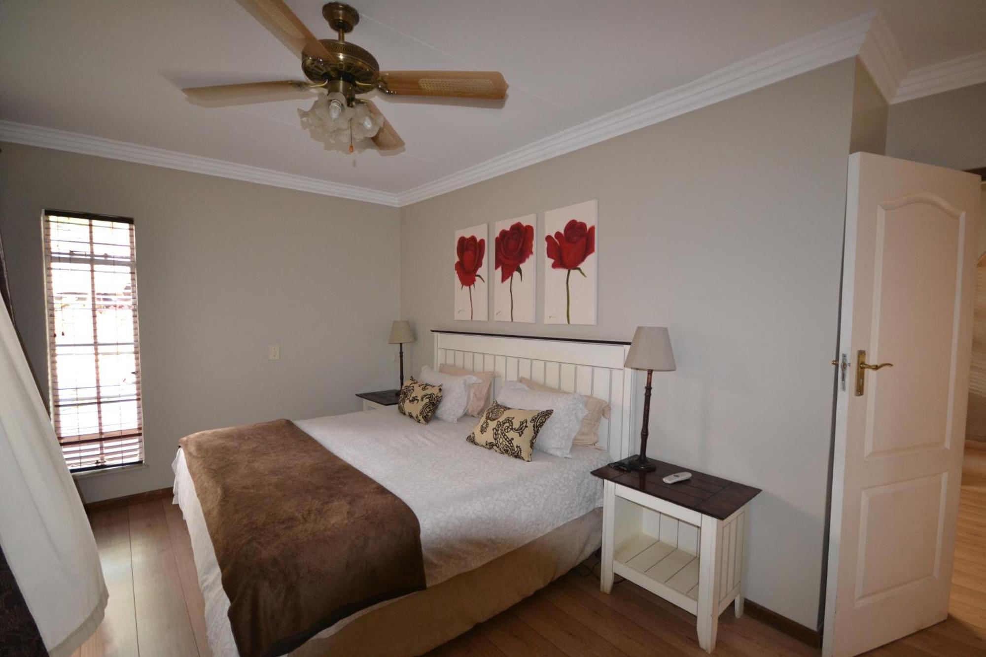 Accommodation At Vans No Loadshedding Centurion Exterior photo