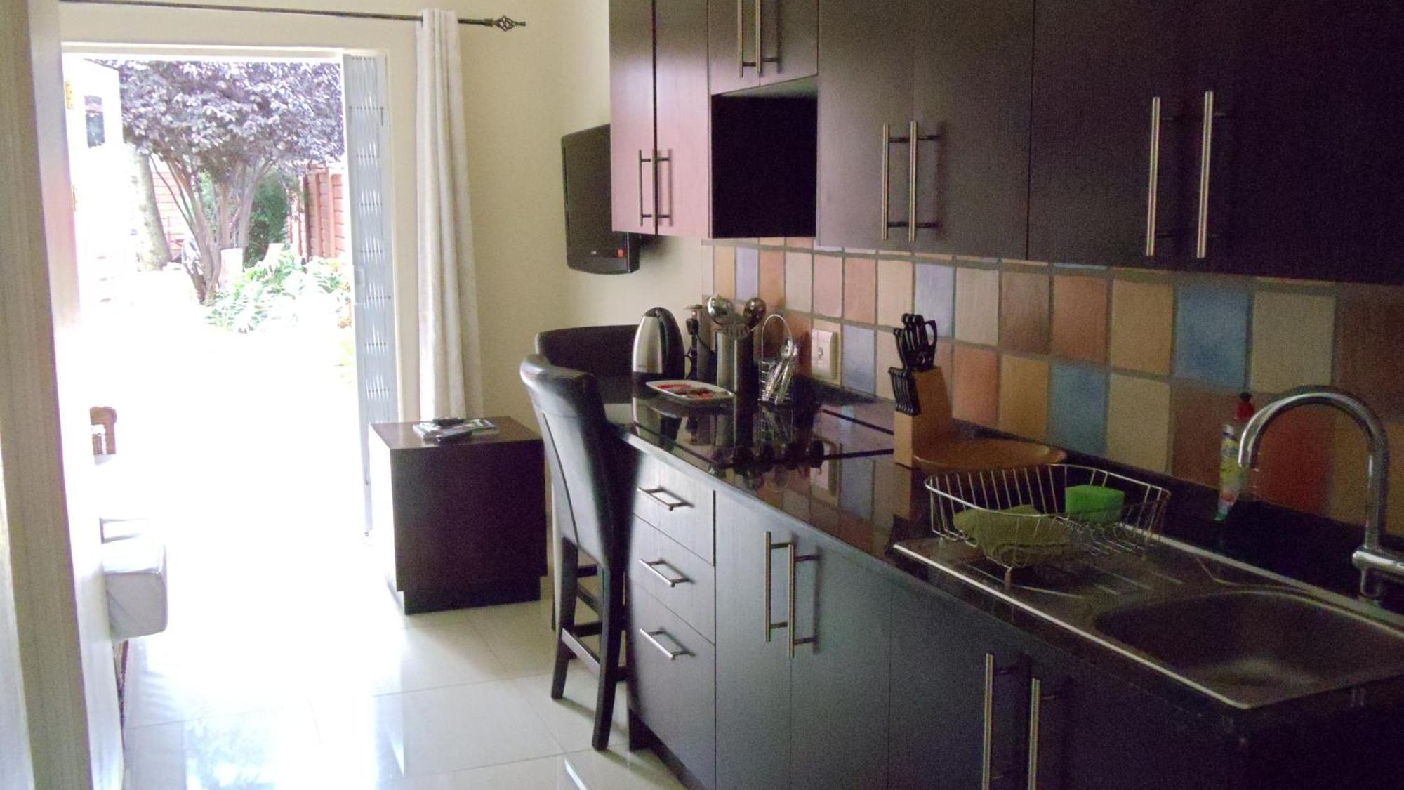 Accommodation At Vans No Loadshedding Centurion Exterior photo