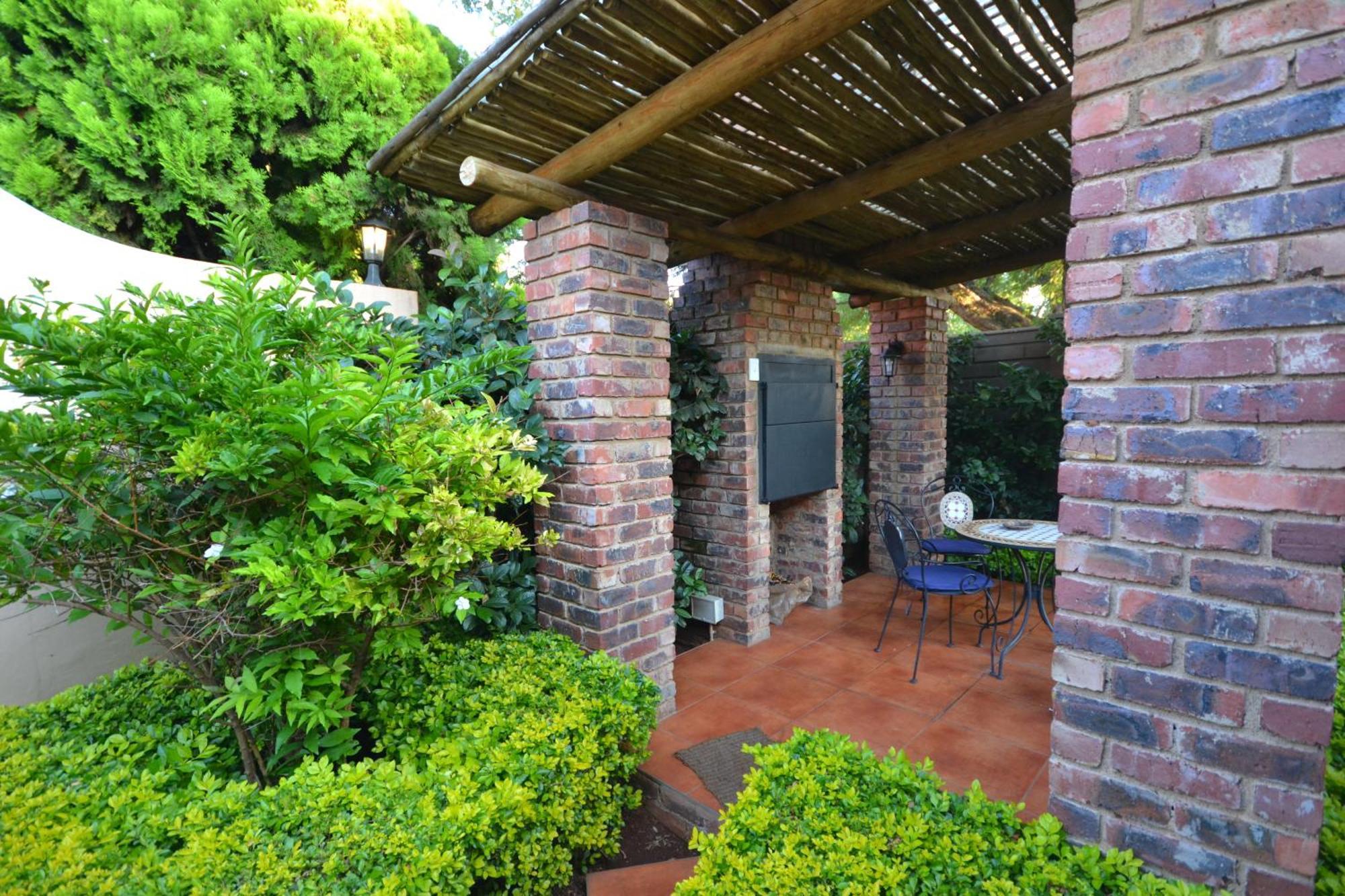 Accommodation At Vans No Loadshedding Centurion Exterior photo