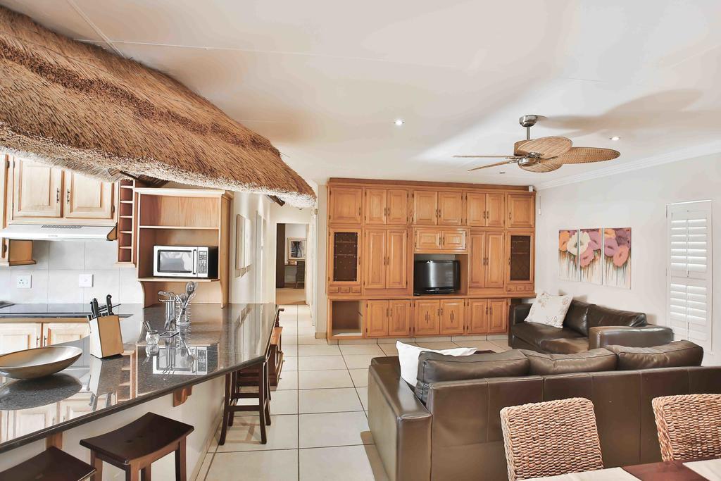 Accommodation At Vans No Loadshedding Centurion Exterior photo