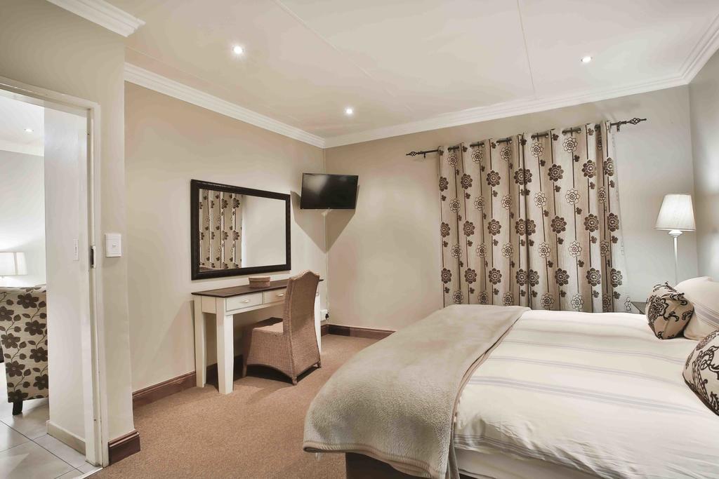 Accommodation At Vans No Loadshedding Centurion Exterior photo