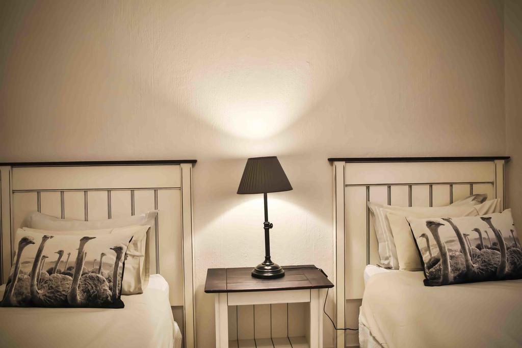 Accommodation At Vans No Loadshedding Centurion Exterior photo