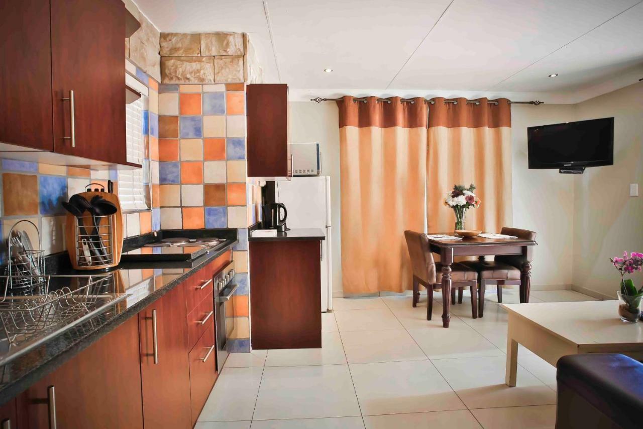 Accommodation At Vans No Loadshedding Centurion Exterior photo